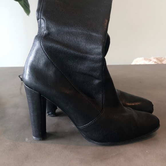 Stuart Weitzman Highland Leather Bootie - Picture 6 of 8